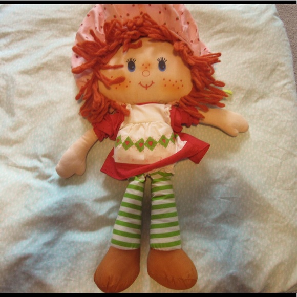 strawberry shortcake small stuffed animal - Picture 1 of 4